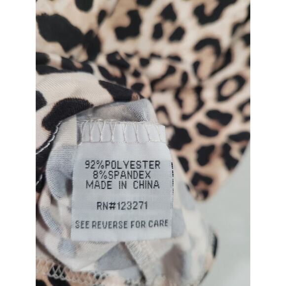 Me and Valley Women's Animal Print Cheetah Shirt Blouse M Ruched Sleeves #15 - Picture 4 of 5